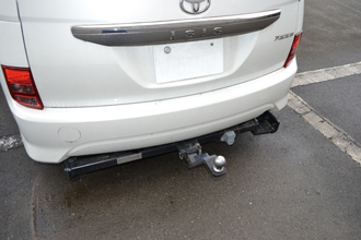 トヨタ アイシス ヒッチメンバー | 株式会社 サン自動車工業
